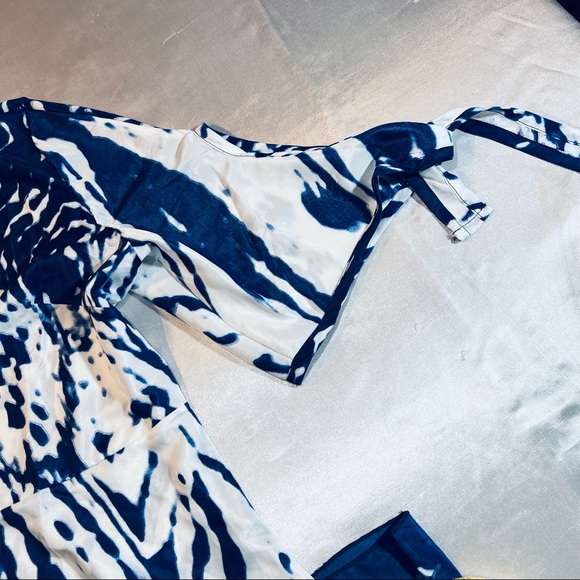 Cheng Xin | Super Soft Blue Tir Dye Pattern Dress Beach Dress // XL - Picture 5 of 13